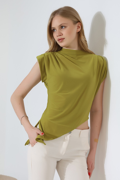 Butik Beyza Μπλούζα με φερμουάρ στην πλάτη με ασύμμετρη κοπή ώμους