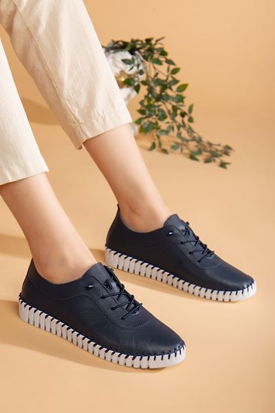 uway Genuine Leather Comfortable Orthopedic Daily Rubber Laced Soft Women's Shoes