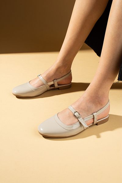 Pembe Potin Women's Mary Jane Beige Patent Leather Barette Oval Toe Daily Comfortable Sole Ballerina Shoes