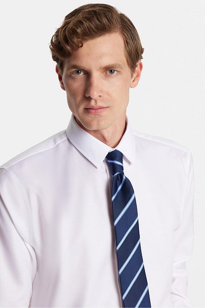 Tudors Slim Fit Λευκό μη σιδερένιο 100% βαμβάκι φιλικό προς τη φύση Ecotex Πιστοποιημένο πουκάμισο χωρίς σιδέρωμα