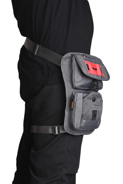 ÇÇS ÇÇS 31281 Motorcu Bacak Ve Bel Çantası – Su Geçirmez, Çok Gözlü, Ayarlanabilir Askılı gri