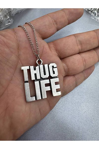 Herşey Nota Thug Life Written Metal Necklace – with 60 cm Chain |   Silver Color Unisex Hip-Hop & Street Style Accessory