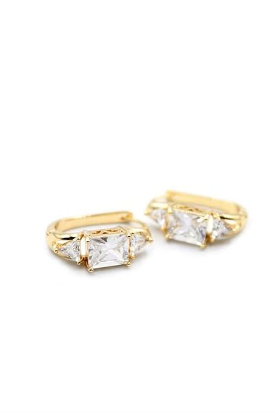PRATİKOBA Baguette Stone Earrings - Gold