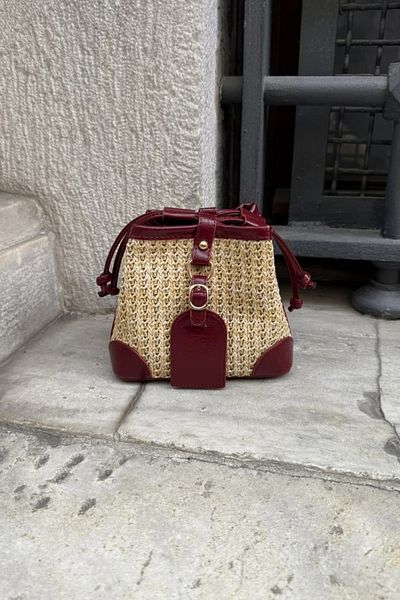 LEONAS Straw and Faux Leather Design Cross Women's Shoulder Bag Buch Claret Red