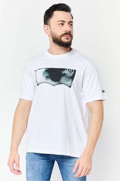 Levi's Men Crew Neck Short Sleeves Graphic Printed T-Shirt, White