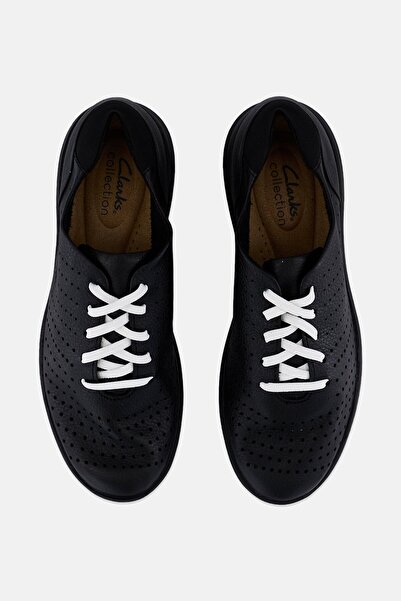 CLARKS Women Kayleigh Aster Standard Fit Lace Up Shoes, Black