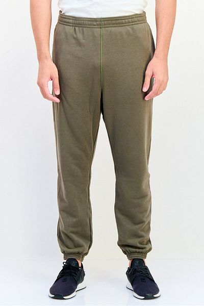 Reebok Men Sportswear Fit Training Sweatpants, Dark Olive