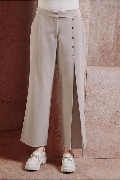 Alvina Loose Cut Buttoned Pleated Trousers 70359