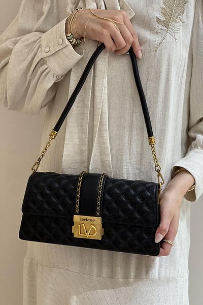 Levidor Chain Belt Patterned Shoulder Crossbody Bag