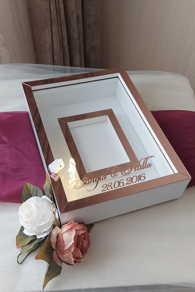 Verda Çerçeve 25x35 Cm Beyaz-rosegold Fotoğraf Alanlı Model Tasarım Gül Kutus...