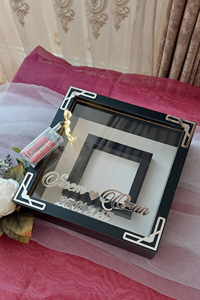 Verda Çerçeve 25x25 Cm Ledli Fotoğraf Bölümlü Isimli Siyah-klasik(FÜME) Anı Ç...