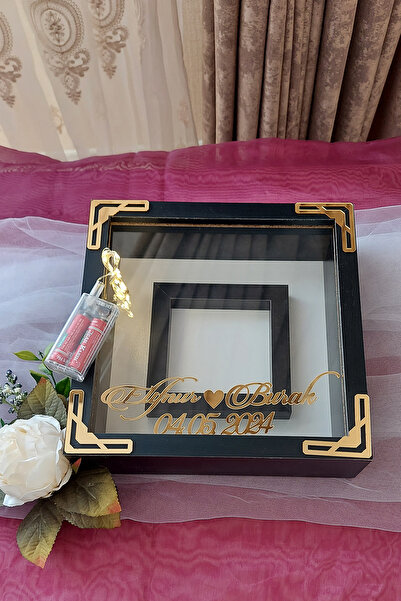 Verda Çerçeve 25x25 Cm Ledli Fotoğraf Bölümlü Isimli Siyah-modern(GOLD) Anı Ç...