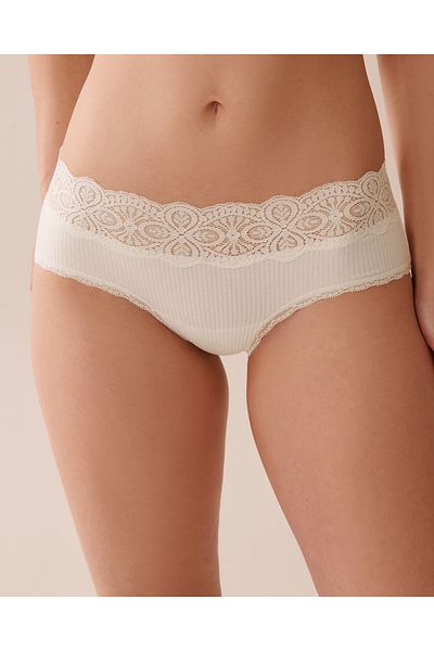 La Vie en Rose Lace Trim Ribbed Hiphugger Panty