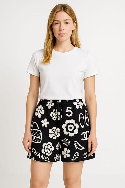 enmodaiçgiyim Pantaloni scurți de damă cu model negru