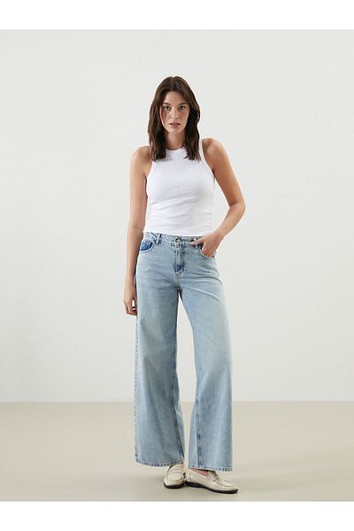 LC Waikiki Women's Athlete with Crew Neck Stones