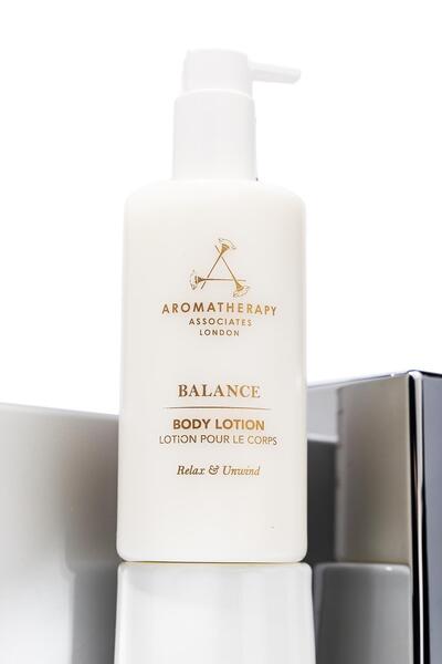 Aromatherapy Associates Balance 300 ml Body Lotion