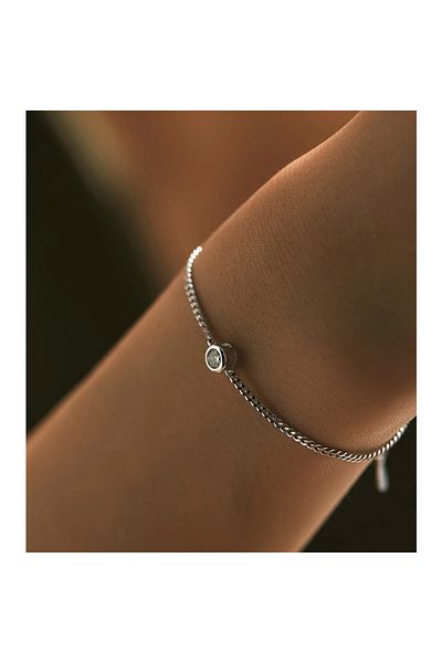 OEM Silver bracelet with moissanite diamond