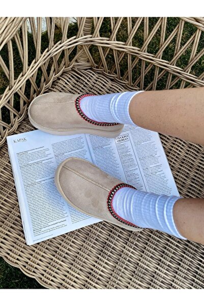 Elvinin Tarzı Puffy Fur Inside Flat Sole (Beige Color)