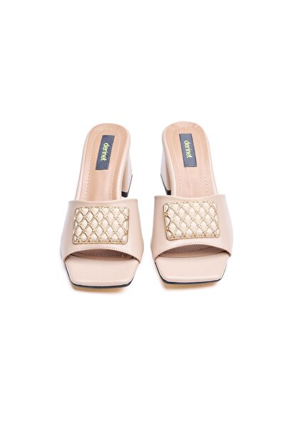 derinet Tokalı Kadın Topuklu Terlik