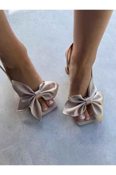 Elvinin Tarzı حذاء سيسي بيج بكعب مزين بفيونكة