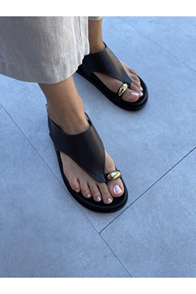 Elvinin Tarzı Dina Bitter Brown Color Akseusar Detailed Flat Sole Sandals