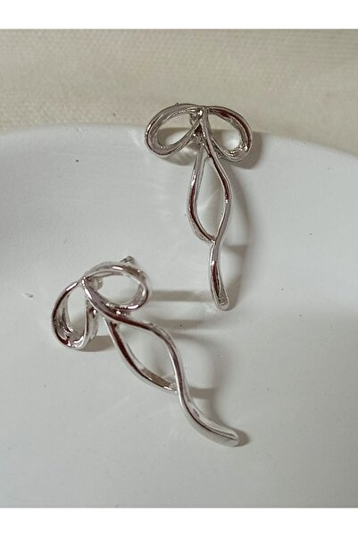 mos&more Küçük gümüş Fiyonk Kurdele Şık Kadın Küpe