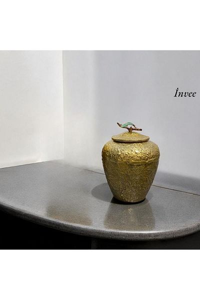 Invee 32 cm Cast Aluminum Gold Antique Vase with Lid