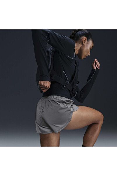 Nike Run Division 3in Reflective Womens Running Shorts Reflektörlü Gri Simli Kadın Koşu Şortu