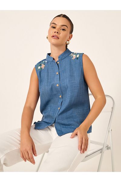 Styli Embroidered Mandarin Collar Sleeveless Blouse
