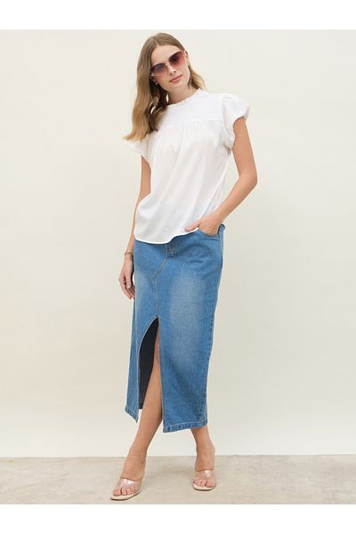 Styli Regular Fit Round Neck Top with Smocked Detail