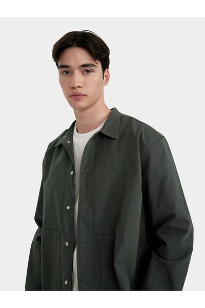 DeFacto Men Green Button-Down Plain Shirt