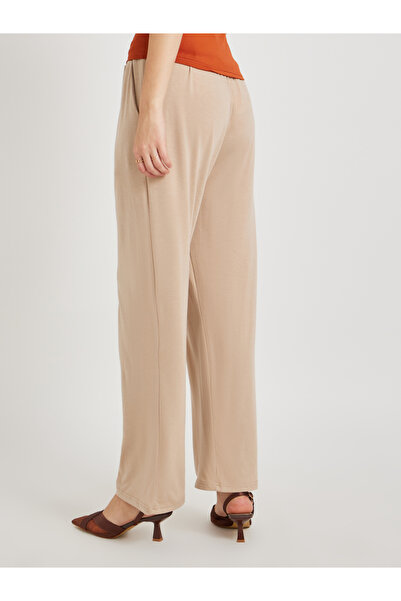 Styli Women Khaki Solid Drawstring Waist Wide Leg Pants