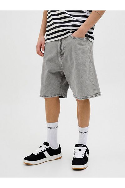 Jack & Jones Mid Rise Regular Fit Shorts
