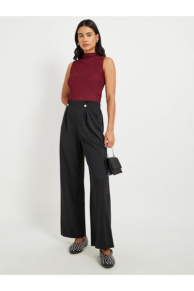 Styli Solid Waist Button Detail Wide Leg Trousers