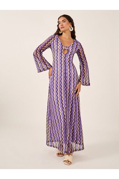 Styli Chevron Design Cut Out Detail Shift Maxi Dress
