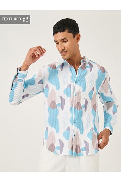 Styli Textured All-Over Print Spread Collar Shirt