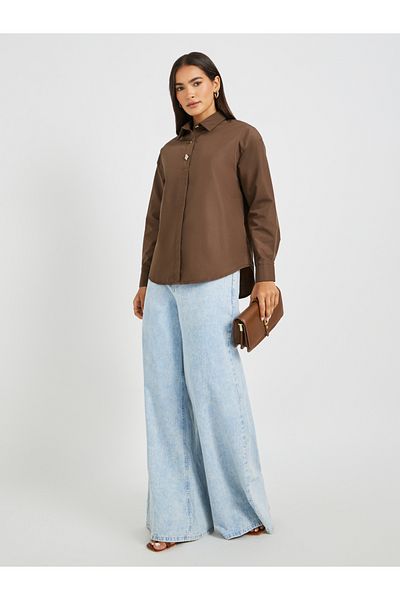 Styli Solid Oversized Buttoned Spread Collar Shirt