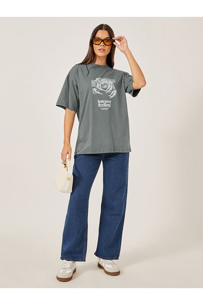 Styli Acid Washed Graphic Print Short Sleeve Oversized T-Shirt