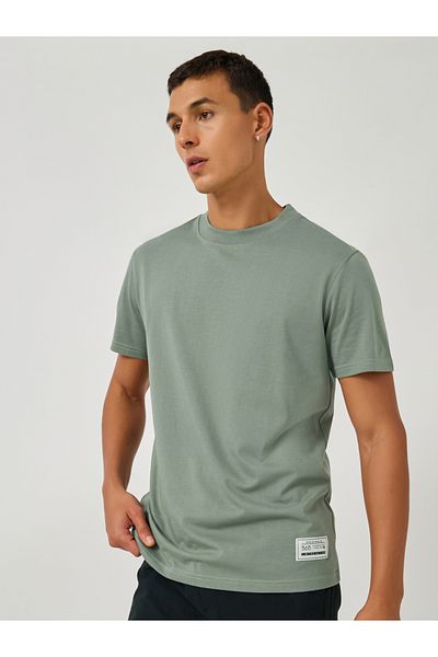 Styli Badge Detail Mock Neck Regular Fit T-Shirt