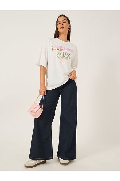 Styli Graphic Print Short Sleeve Oversized T-Shirt