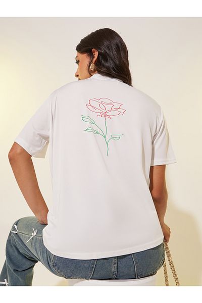 Styli Graphic Print Round Neck T-Shirt