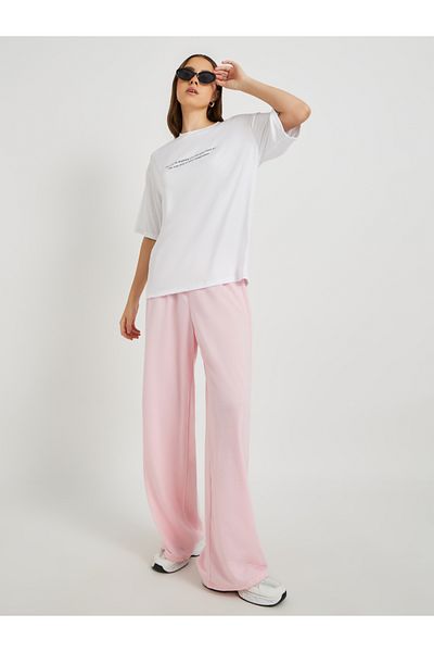 Styli Slogan Print Round Neck Oversized T-Shirt