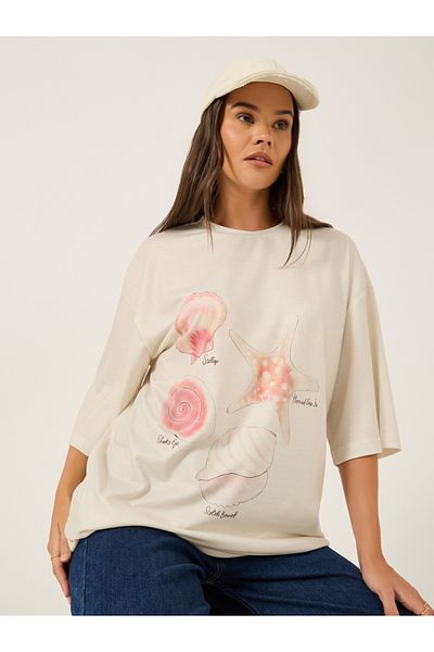 Styli Graphic Print Short Sleeve Oversized T-Shirt