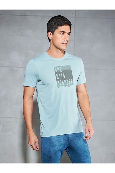 Technosport By Styli Graphic Print 4-Way Stretch Slim Fit T-Shirt