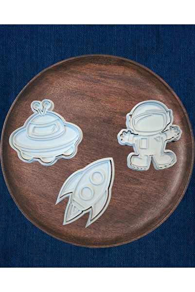 Montessori مجموعة قوالب وطوابع البسكويت ذات الطابع الفضائي - 3 قطع