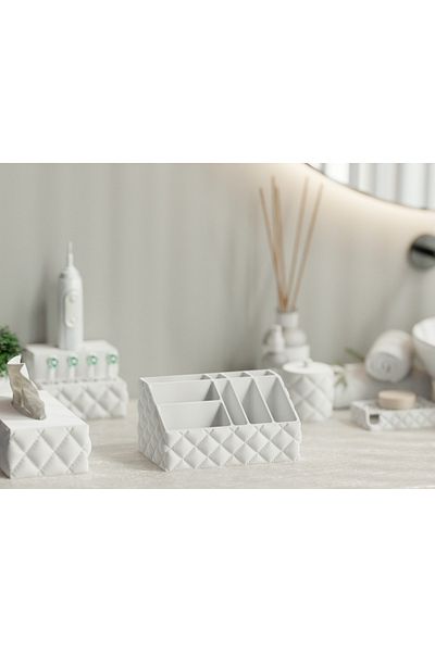 lysiaaccessory Diamond Patterned Multi-Compartment Desktop Organizer – Pen Holder & Makeup Organizer