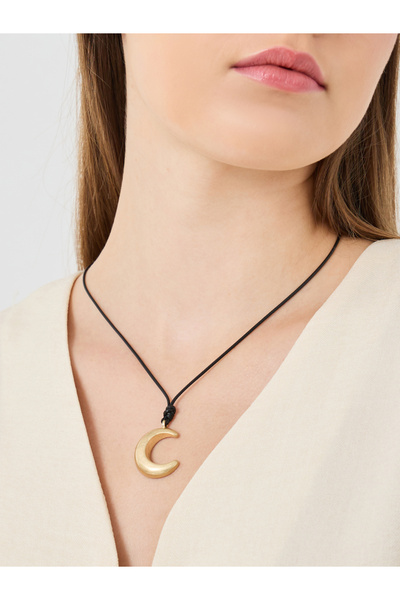 Styli Moon Pendant Necklace