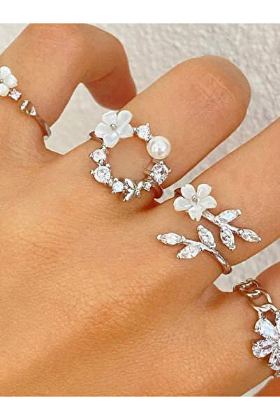 Take Two By Styli Set of 4 - Faux Pearl and Flower Accent Ring