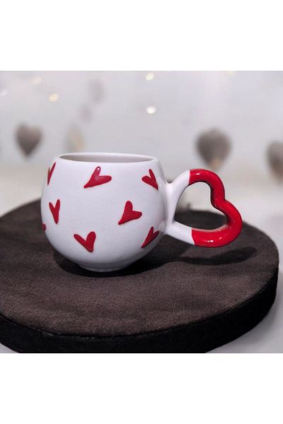 İZart Heart Handle Red Heart Patterned Custom Embossed Hand Embroidered Ceramic Mug