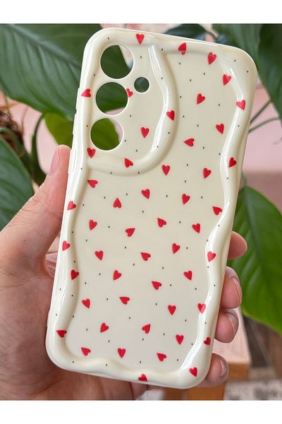 Fibaks حافظة لهاتف Galaxy S25 Plus مع حماية للكاميرا وحافة مموجة وغطاء سيليكون بنمط قلب أحمر